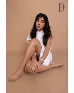Harshita Gaur feet photo 1