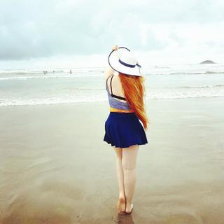 Haru Jiggly feet photo 10