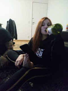 Haru Jiggly feet photo 11