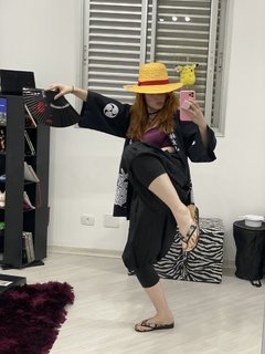 Haru Jiggly feet photo 4