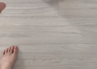 Haru Jiggly feet photo 6