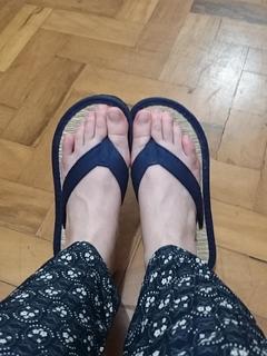 Haru Jiggly feet photo 4