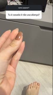 Haru Jiggly feet photo 12