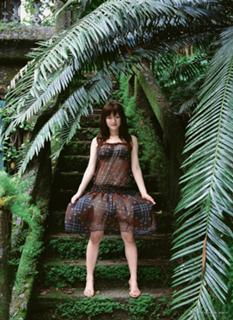 Haruka Ayase feet photo thumbnail