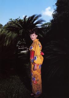 Haruka Ayase feet photo thumbnail