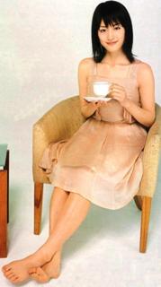 Haruka Ayase feet photo thumbnail