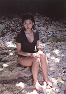 Haruka Ayase feet photo thumbnail