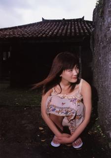 Haruka Ayase feet photo thumbnail