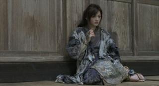 Haruka Ayase feet photo thumbnail