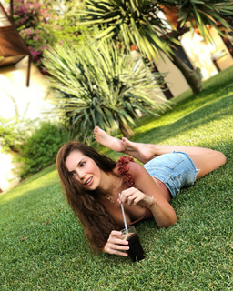 Hatice Sendil feet photo 17