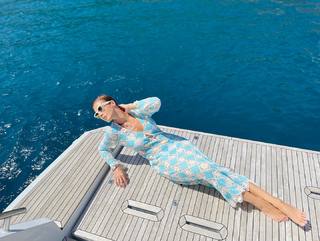 Hatice Sendil feet photo 1