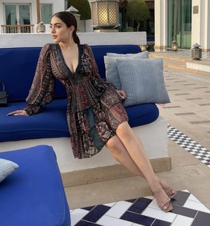 Haya Maraachli feet photo thumbnail