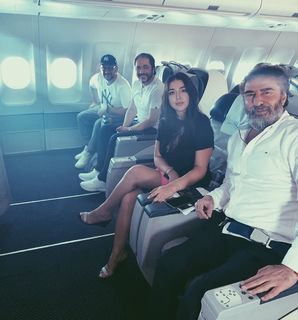 Haya Maraachli feet photo thumbnail