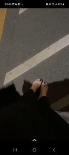 Haya Maraachli feet photo thumbnail