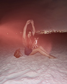 Haya Maraachli feet photo thumbnail