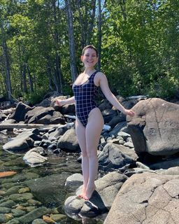 Haylee feet photo thumbnail