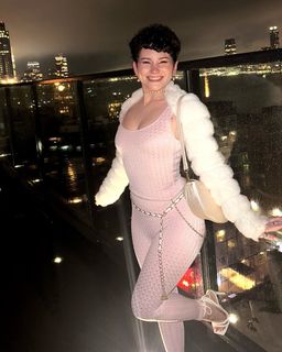 Haylee feet photo thumbnail