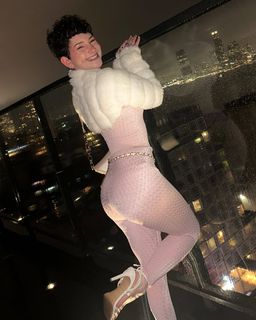 Haylee feet photo thumbnail