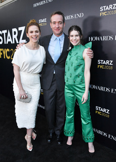 Hayley Atwell feet photo thumbnail