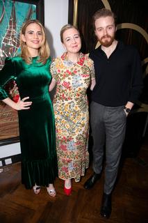 Hayley Atwell feet photo thumbnail