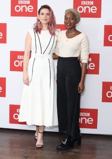Hayley Atwell feet photo thumbnail