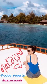 Hayley Atwell feet photo thumbnail