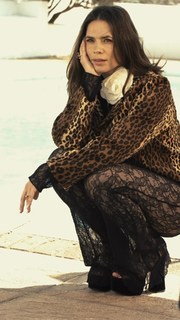 Hayley Atwell feet photo thumbnail