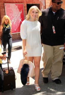 Hayley Hasselhoff feet photo 20