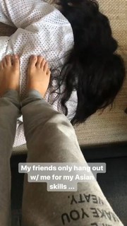 Hayley Kiyoko feet photo thumbnail