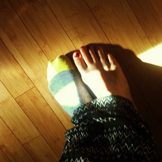 Hayley Kiyoko feet photo thumbnail
