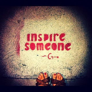 Hayley Kiyoko feet photo thumbnail