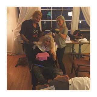 Hayley Kiyoko feet photo thumbnail