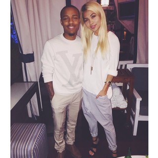 Hayley Kiyoko feet photo thumbnail