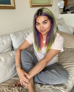 Hayley Kiyoko feet photo thumbnail