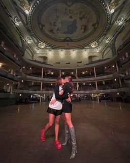 Hayley Kiyoko feet photo thumbnail