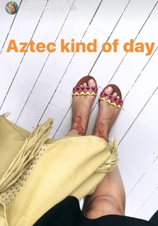 Hayley McQueen feet photo 19