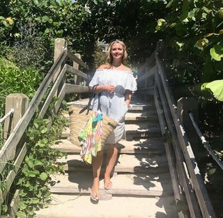 Hayley McQueen feet photo 11