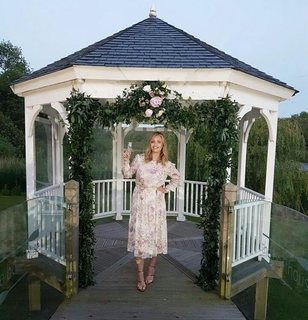 Hayley McQueen feet photo 4