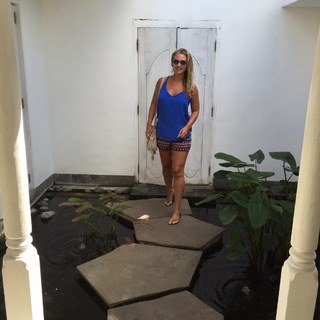 Hayley McQueen feet photo 1