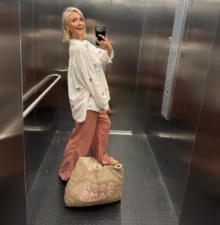 Hayley McQueen feet photo 3