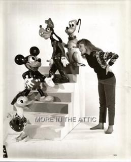 Hayley Mills feet photo 13