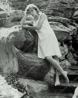 Hayley Mills feet photo 11
