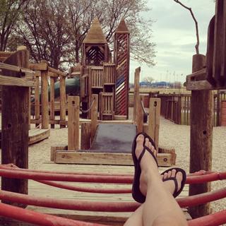 Hayley Orrantia feet photo thumbnail