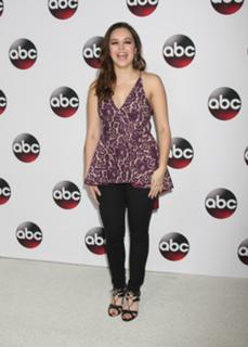 Hayley Orrantia feet photo thumbnail