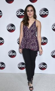 Hayley Orrantia feet photo thumbnail
