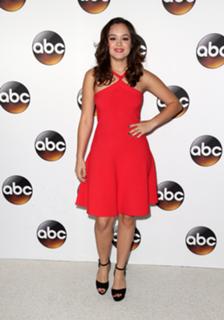 Hayley Orrantia feet photo thumbnail