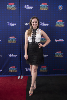 Hayley Orrantia feet photo thumbnail