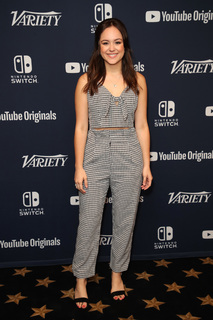 Hayley Orrantia feet photo thumbnail