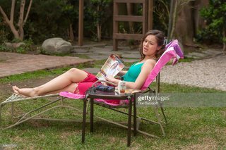 Hayley Orrantia feet photo thumbnail