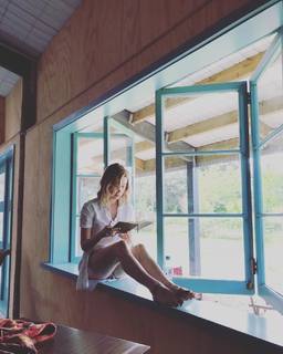 Hayley Westenra feet photo 3